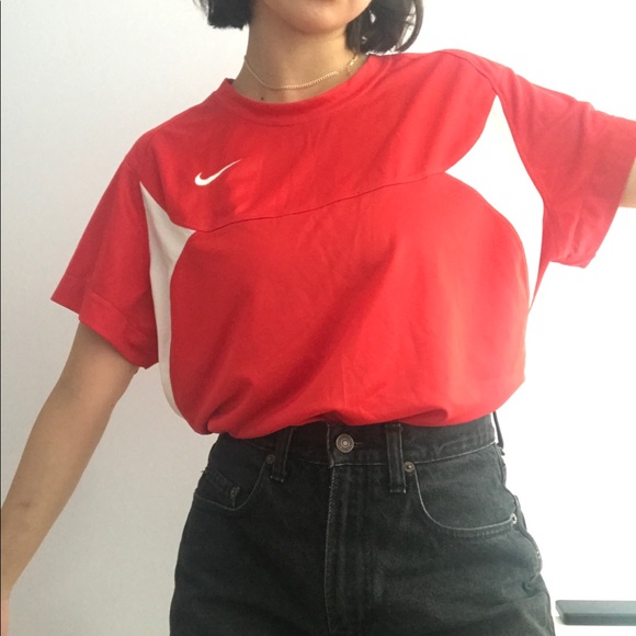 Red Nike Tshirt - Picture 1 of 5